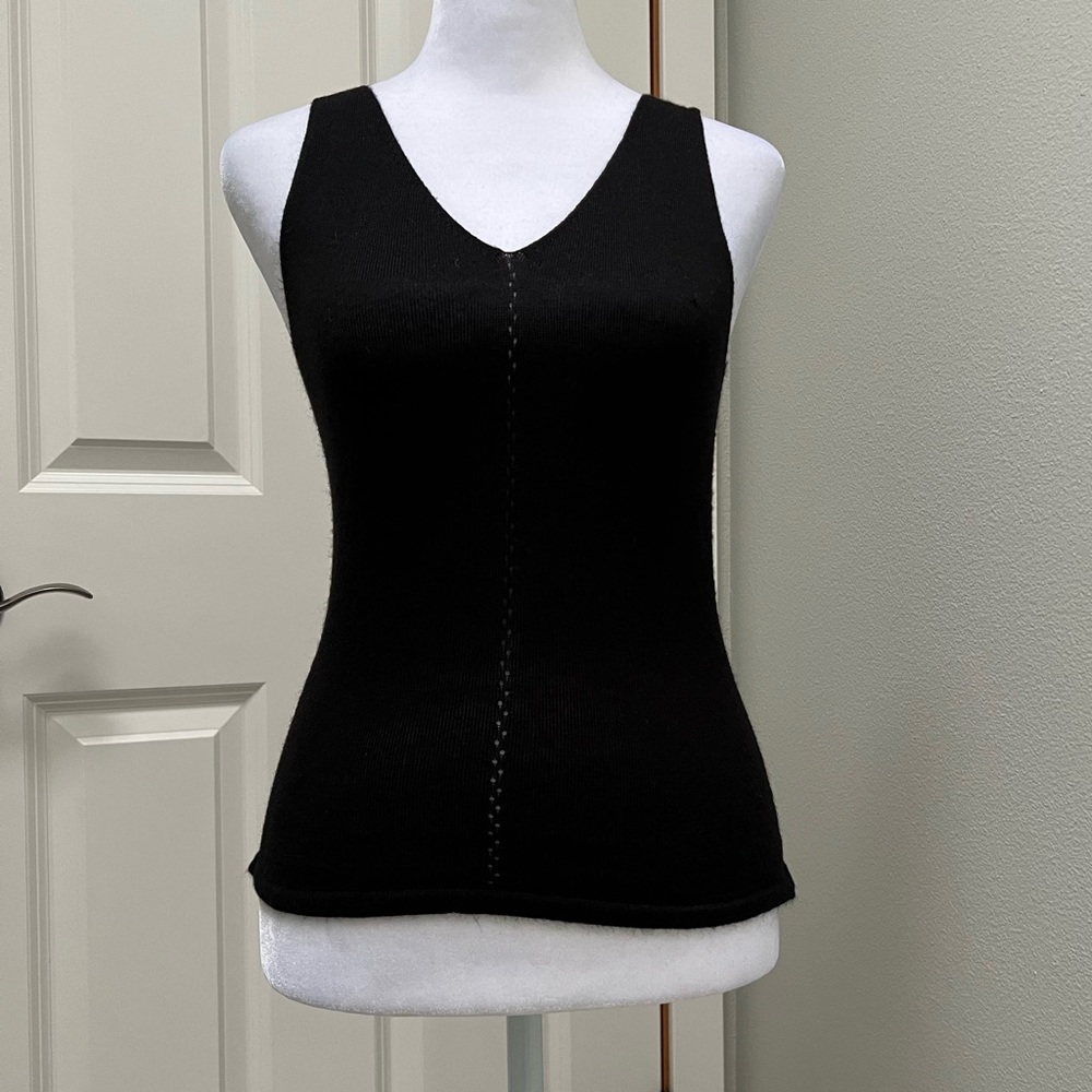 MELROSE PETITES SLEEVELESS KNITTED V NECK TOP BLACK SMALL PETITE